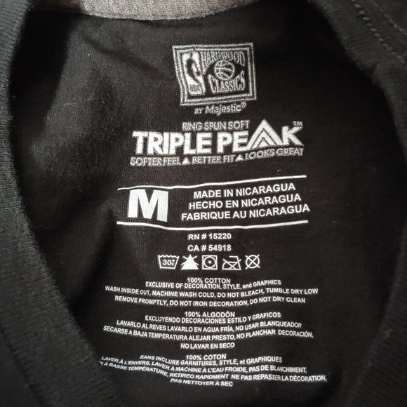 San Antonio Spurs Majestic Medium T Shirt Day Of The Dead Sugar Skulls Black NBA - Picture 4 of 4